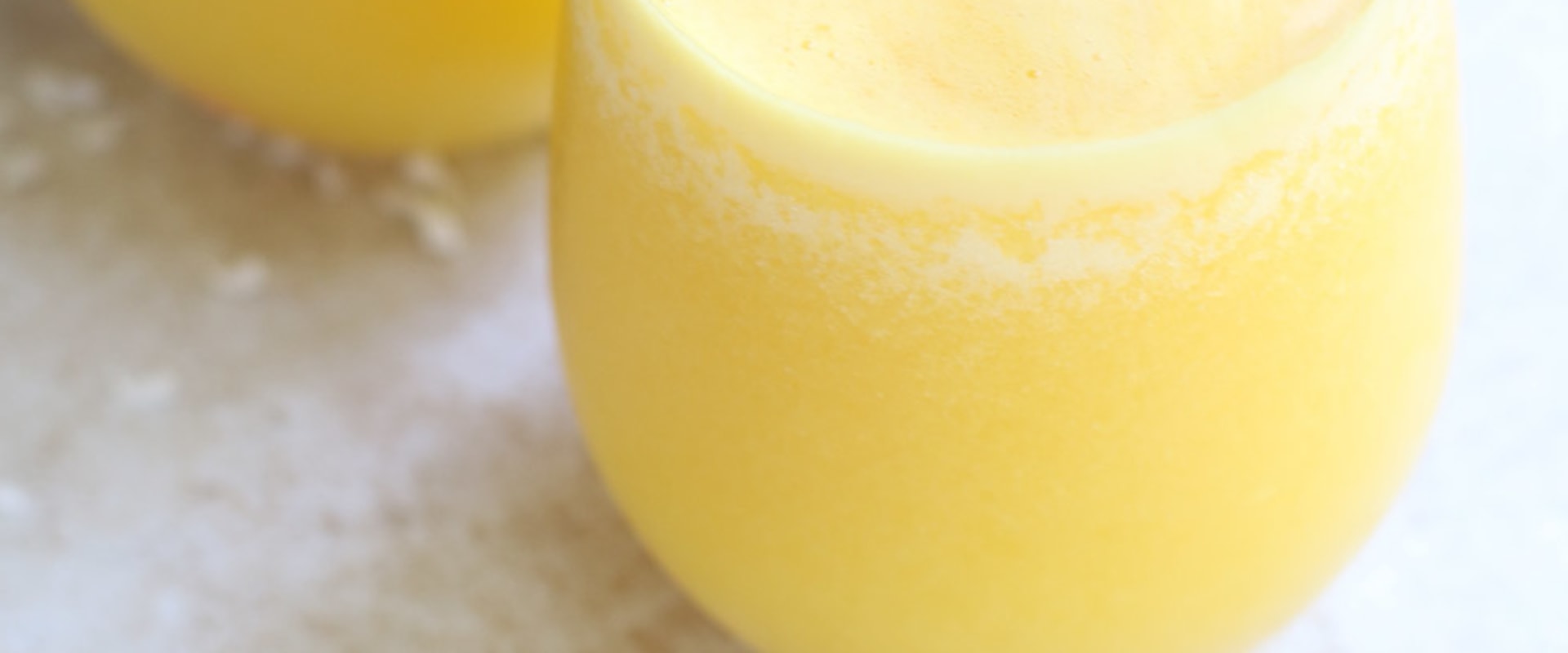 The Benefits of Using Frozen Mango for Refreshing Summer Cocktails