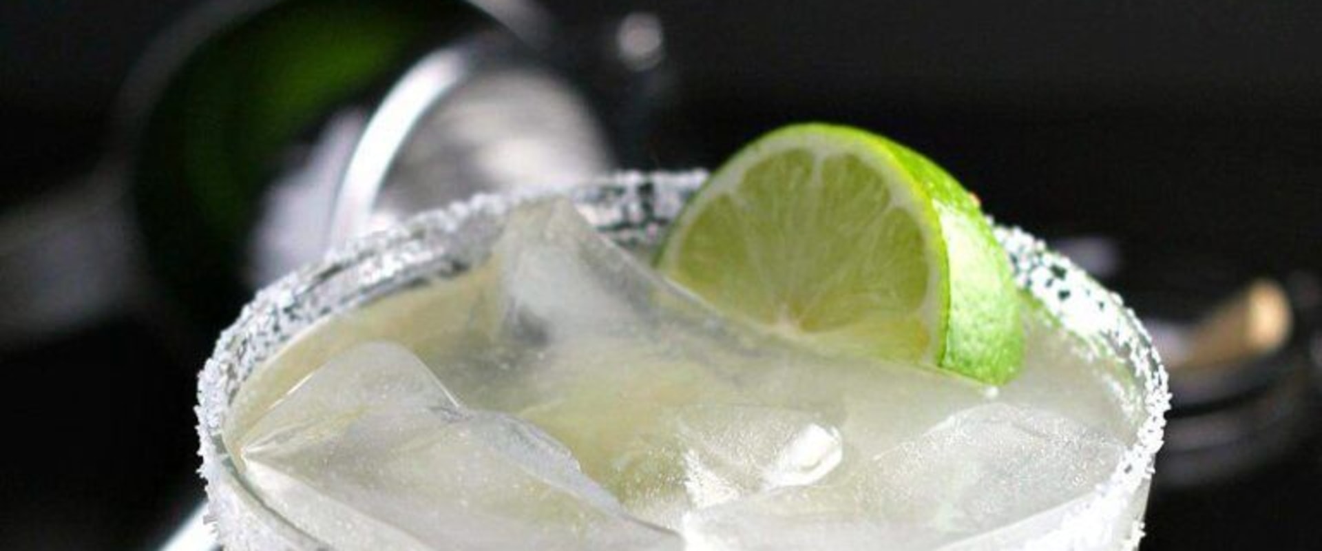 How to Perfectly Measure Ingredients for the Ultimate Mangarita