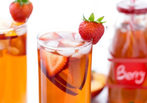 Strawberry Peach Iced Tea: A Refreshing Summer Beverage