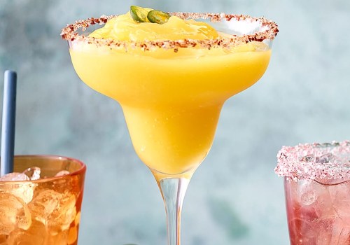 How to Make the Perfect Frozen Mango Margarita for Your Summer Parties